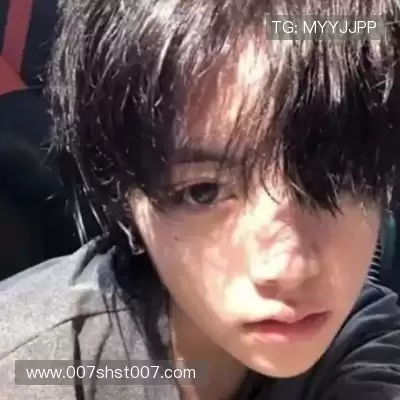 秦牧望